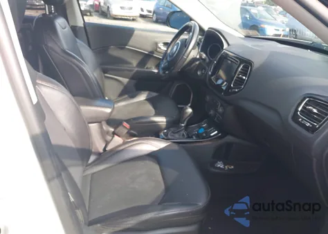 2019 Jeep Compass Latitude from USA, damaged, VIN 3C4NJDBB2KT776516